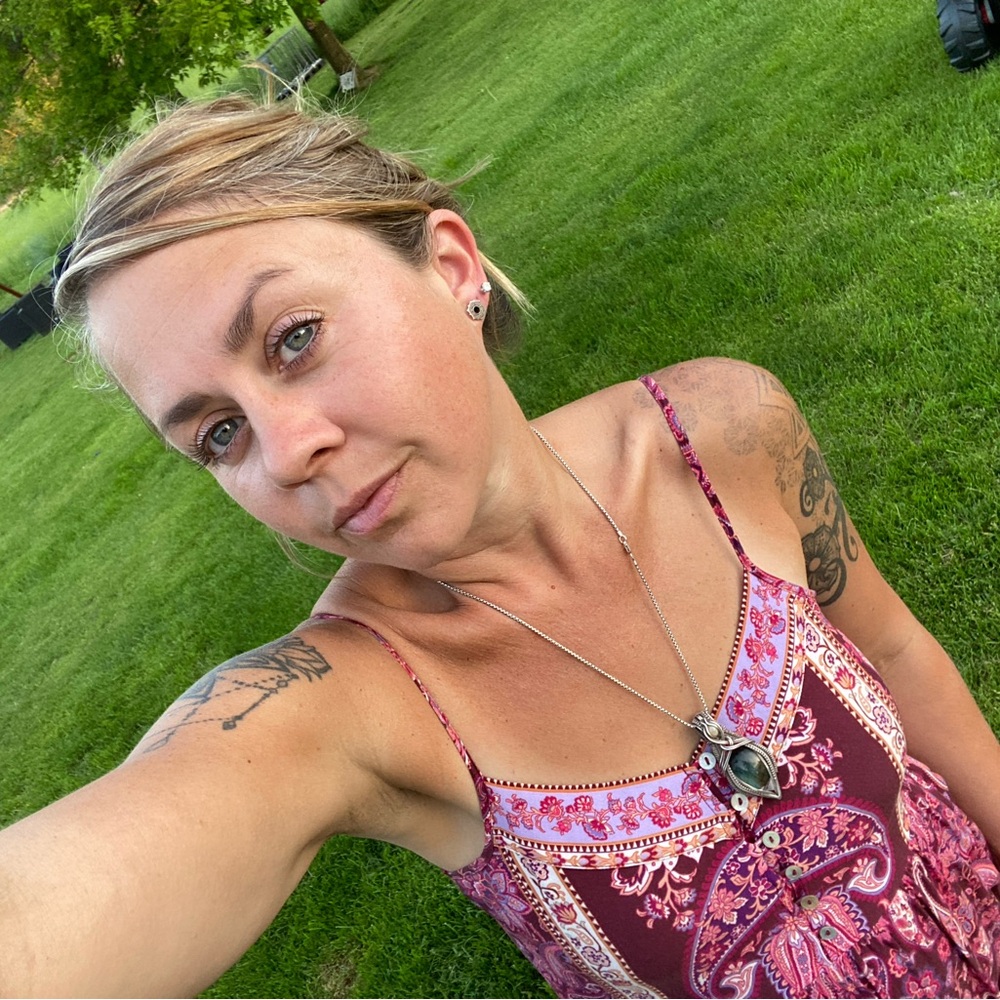 Meet your Posher, Jen